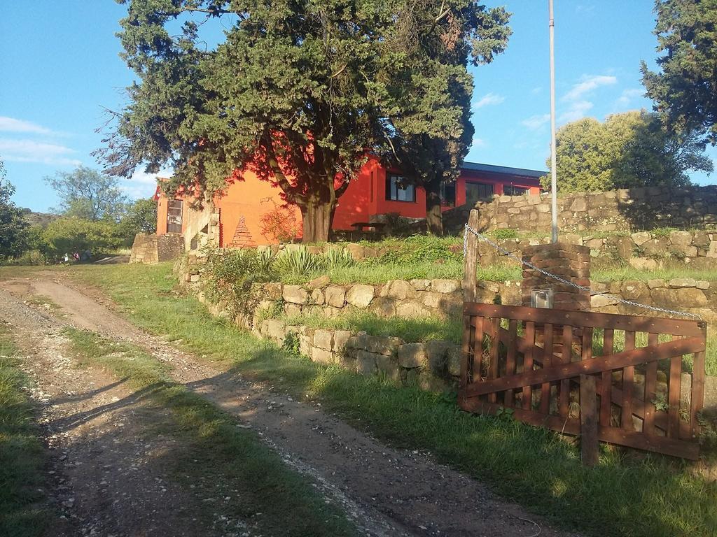 Hostel Aneley Tanti Exterior photo